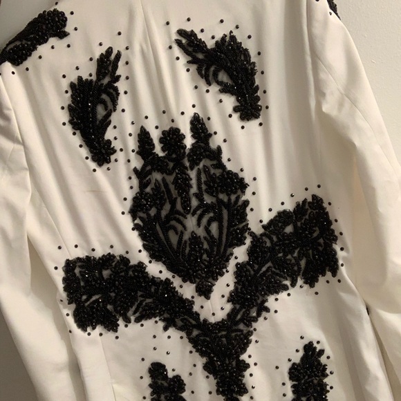 Blazer - Picture 2 of 2